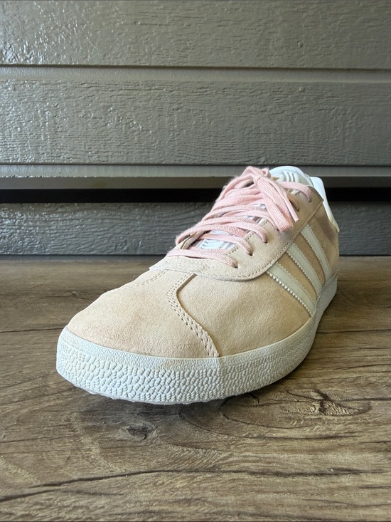adidas Other - Adidas Gazelle Men's Suede Sneakers in Light Pink and White size 12